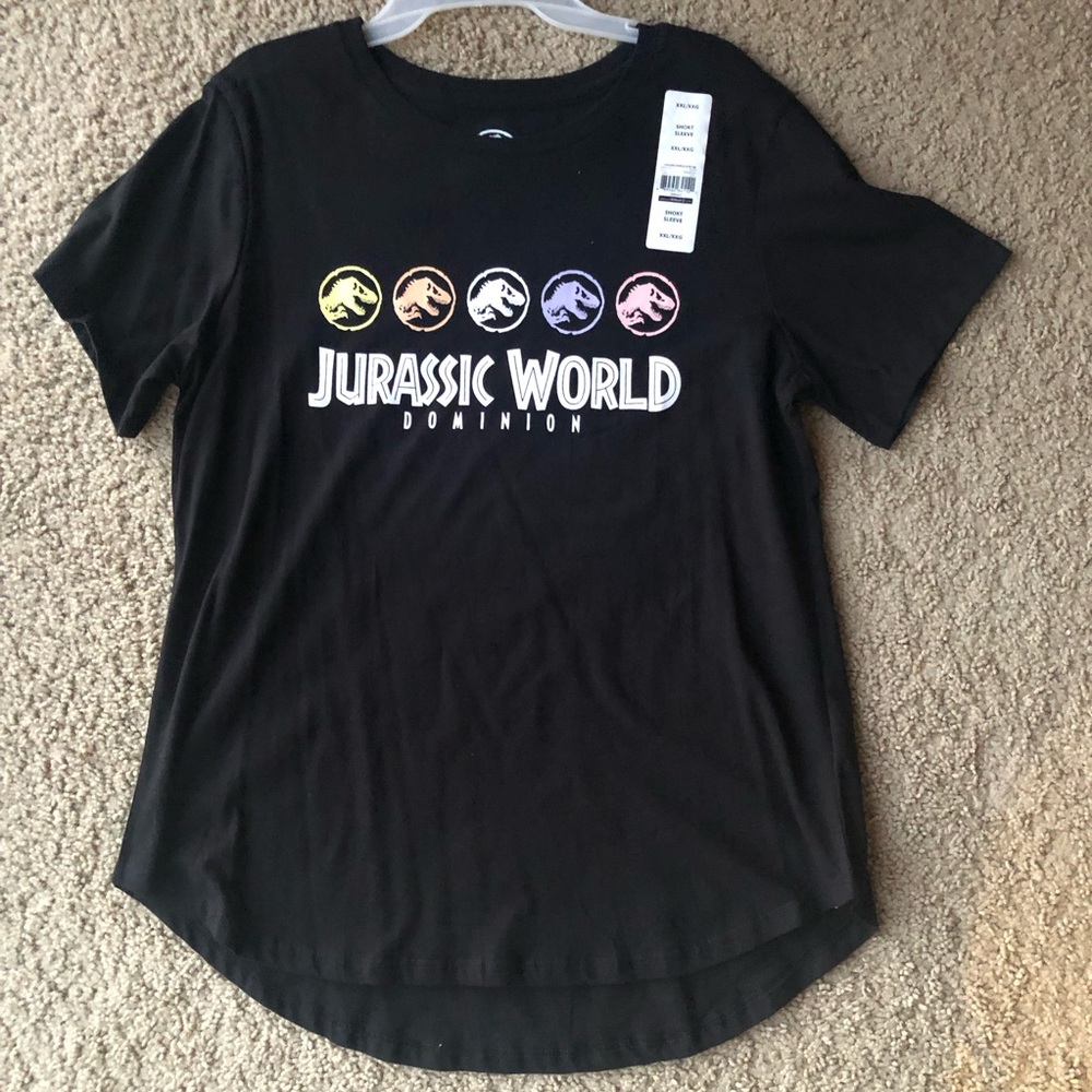 Universal studios Jurassic World Dominion T-shirt